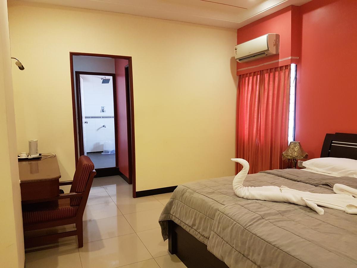 Hotel Subhalakshmi Palace Kāraikkudi Eksteriør bilde