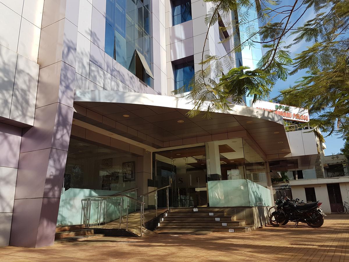 Hotel Subhalakshmi Palace Kāraikkudi Eksteriør bilde