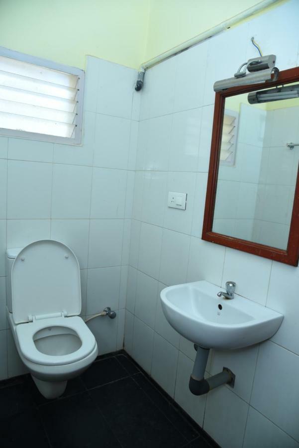 Hotel Subhalakshmi Palace Kāraikkudi Eksteriør bilde